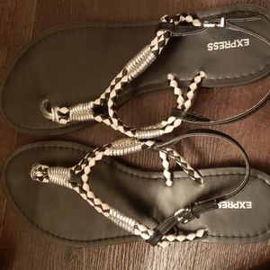 express buckle sandal